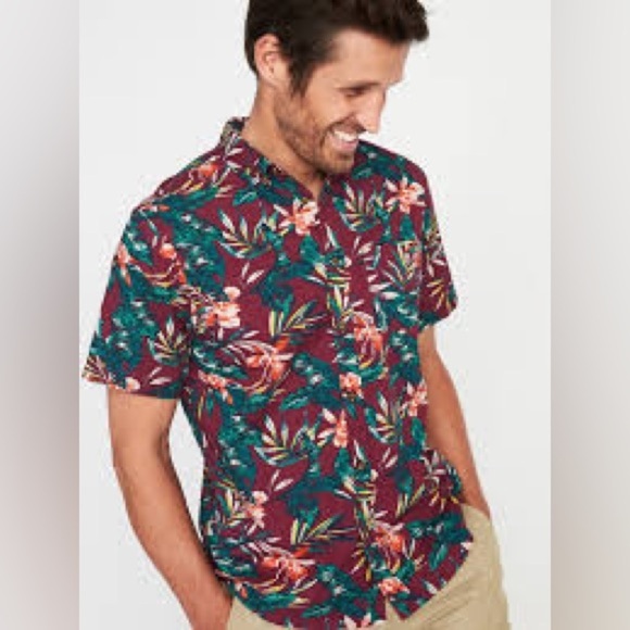 Large Old Navy Tropical button up short sleeve shirt - Picture 2 of 5